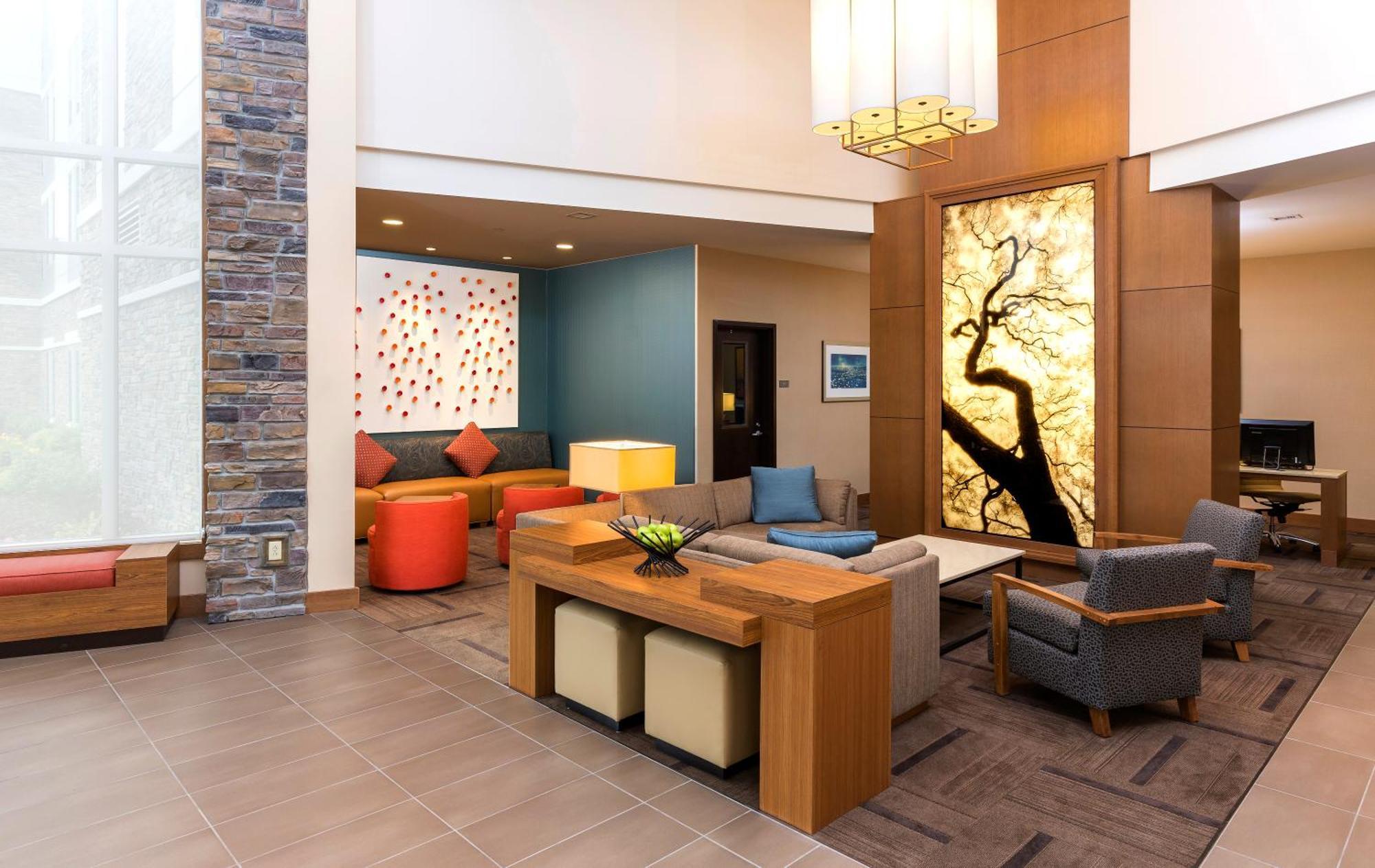 Hyatt Place Canton Lake Cable Exterior photo
